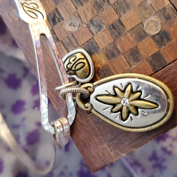 Brighton Joy to the world 🌎 Bracelet - Picture 2 of 9